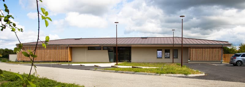 Assistance à maîtrise d'ouvrage construction d'un bâtiment petite enfance à la Tour-du-Crieu